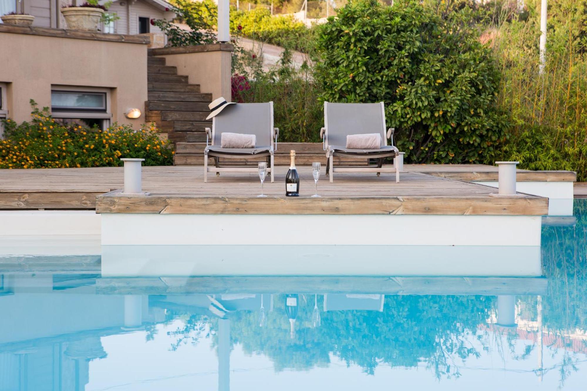 Lyciponon Villa Anavyssos Extérieur photo